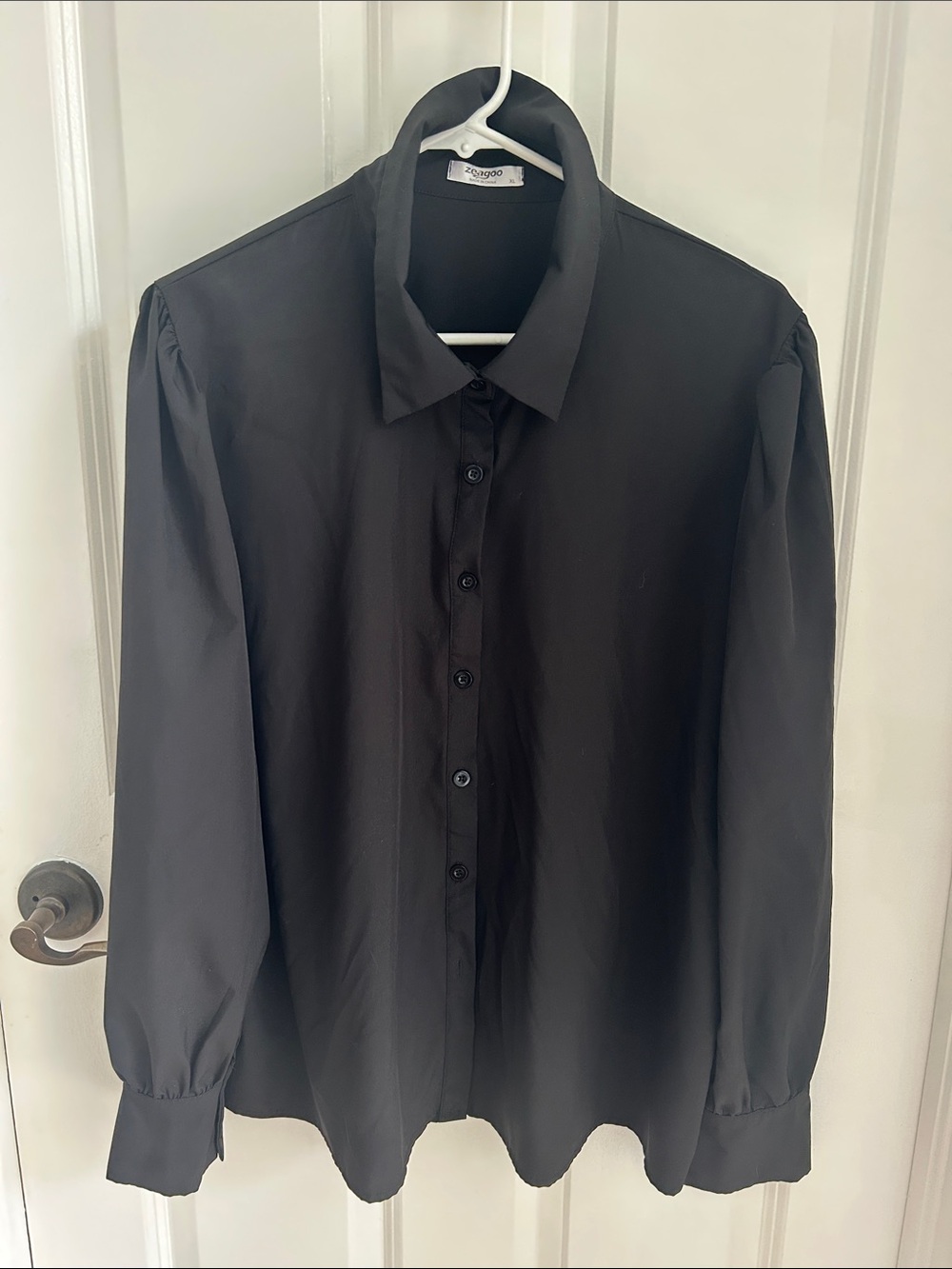 zeagoo Black Long-Sleeve Button-Up Shirt
